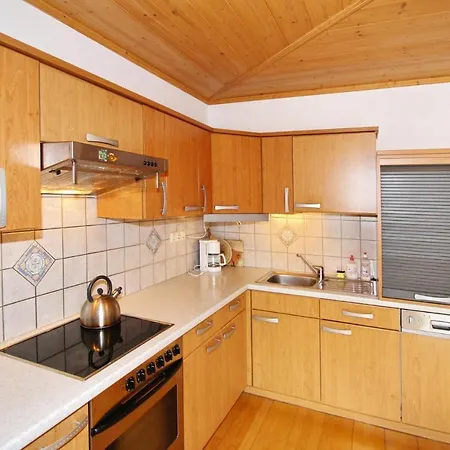 House In Near Waterfalls & Hiking Trails Krimml