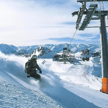 House In Near Waterfalls & Hiking Trails Krimml