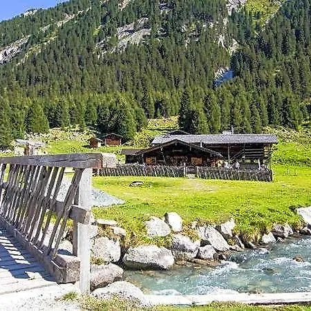 House In Near Waterfalls & Hiking Trails * Krimml