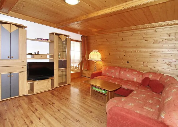 アパート House In Near Waterfalls & Hiking Trails