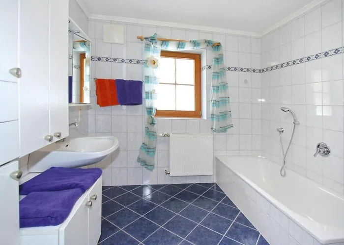 アパート House In Near Waterfalls & Hiking Trails