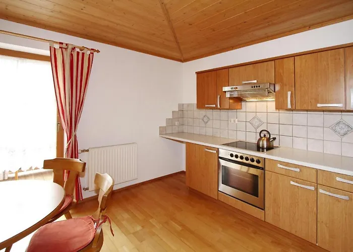 House In Near Waterfalls & Hiking Trails * クリムル