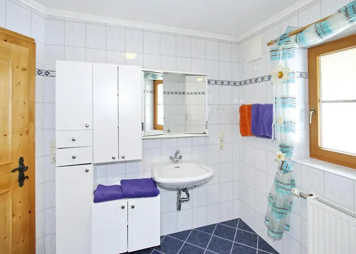 House In Near Waterfalls & Hiking Trails アパート *