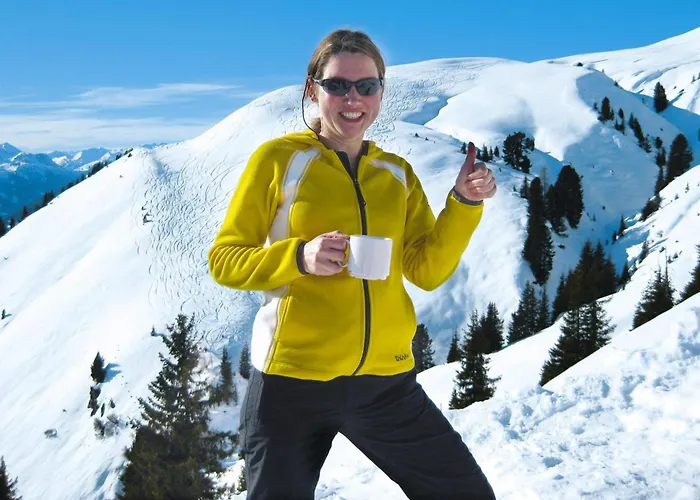 House In Near Waterfalls & Hiking Trails קרימל